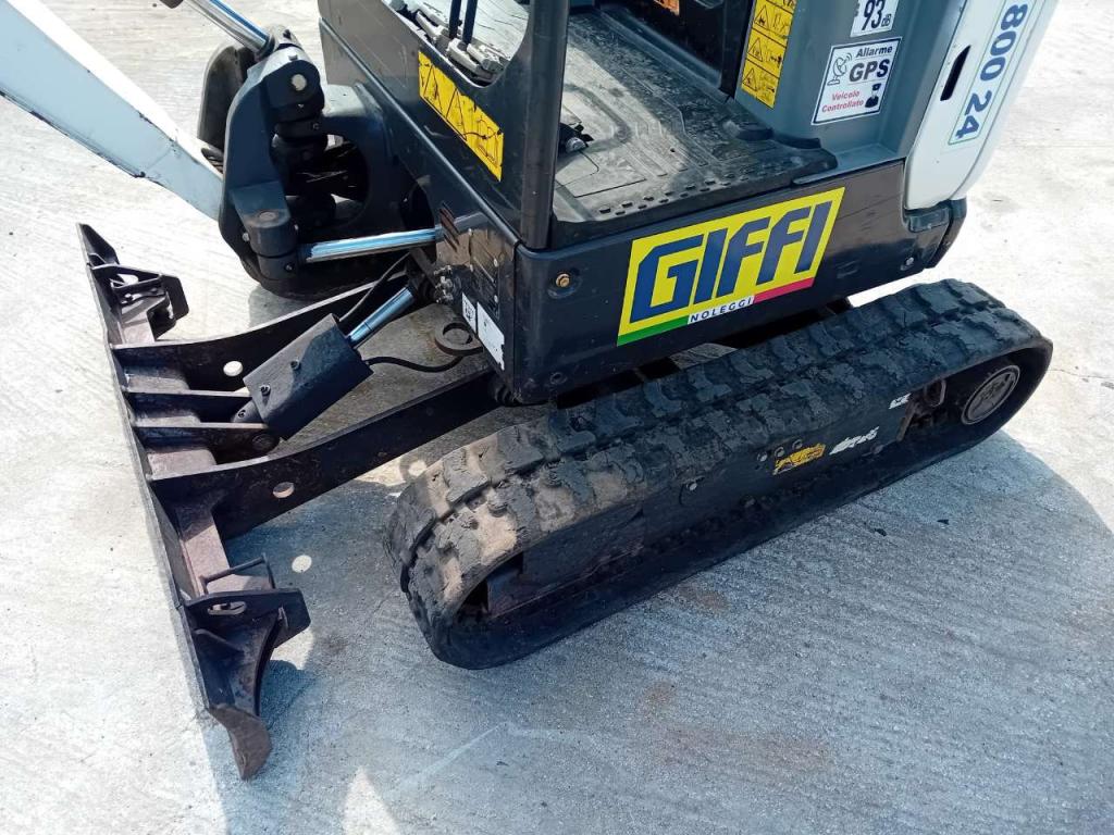 Bobcat E17Z Photo 8