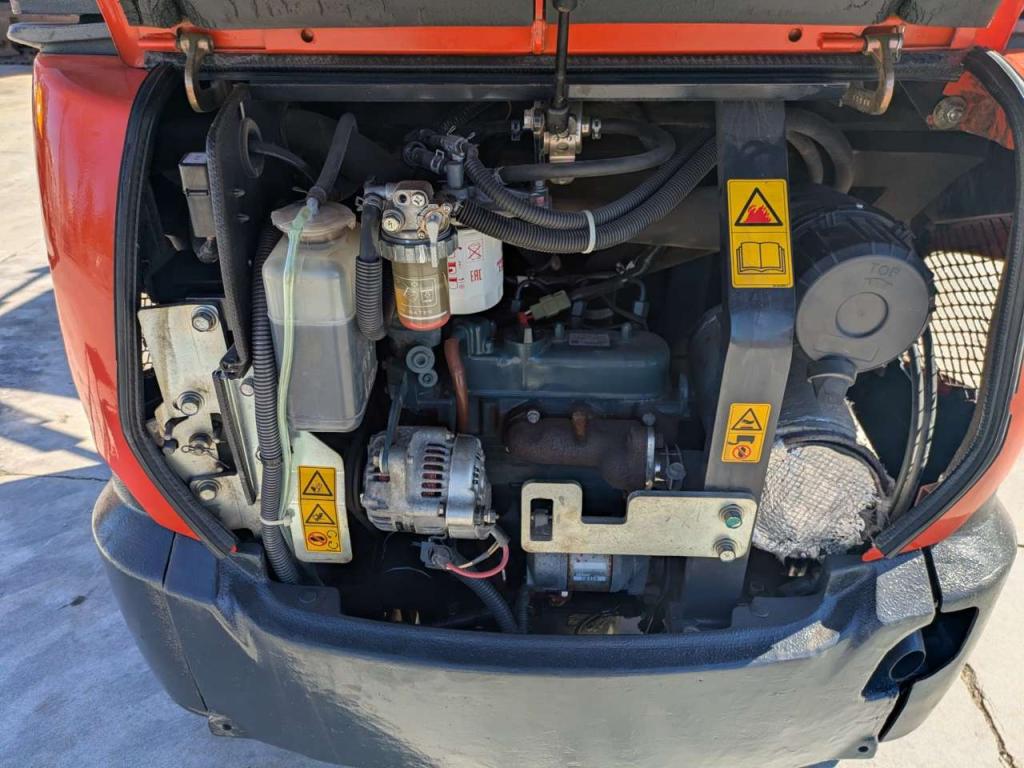 Kubota KX016-4 Photo 6