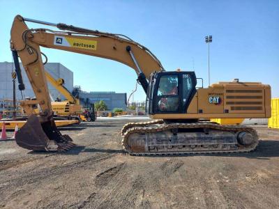 Caterpillar 350 (Abu Dhabi) en vente par Aertssen Trading