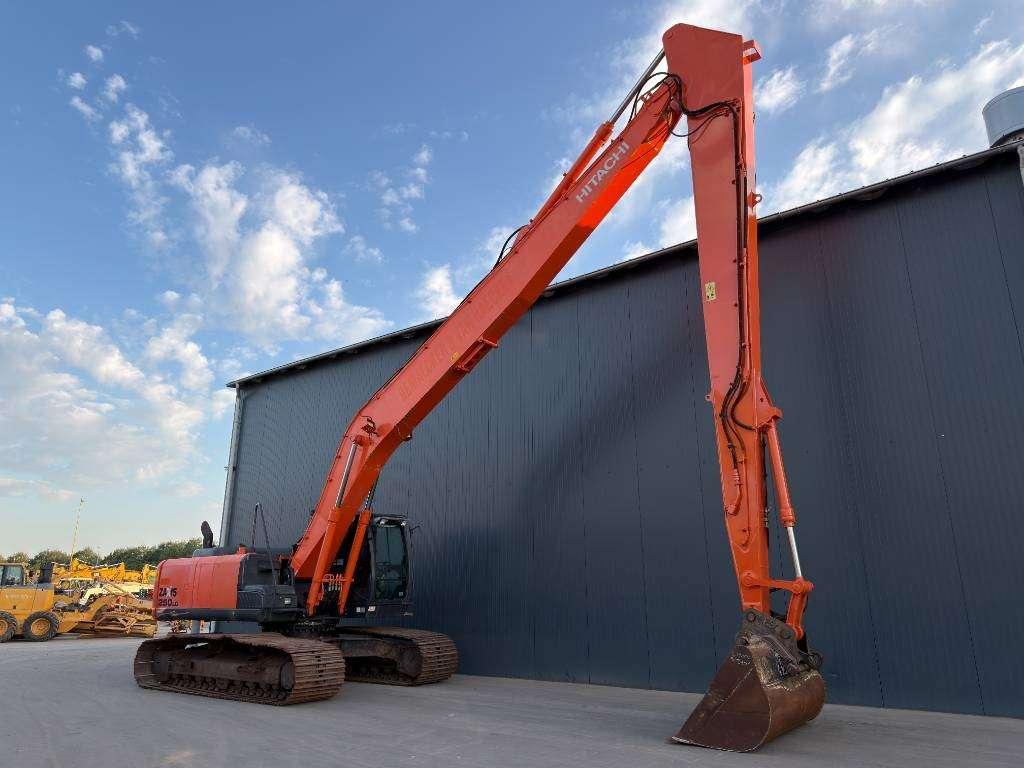 Hitachi ZX250LC-5B Long reach Photo 3