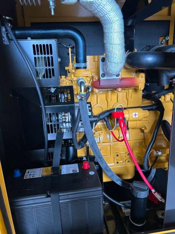 Caterpillar DE13.5E3 - 13.5 kVA Generator - DPX-18001 Photo 11