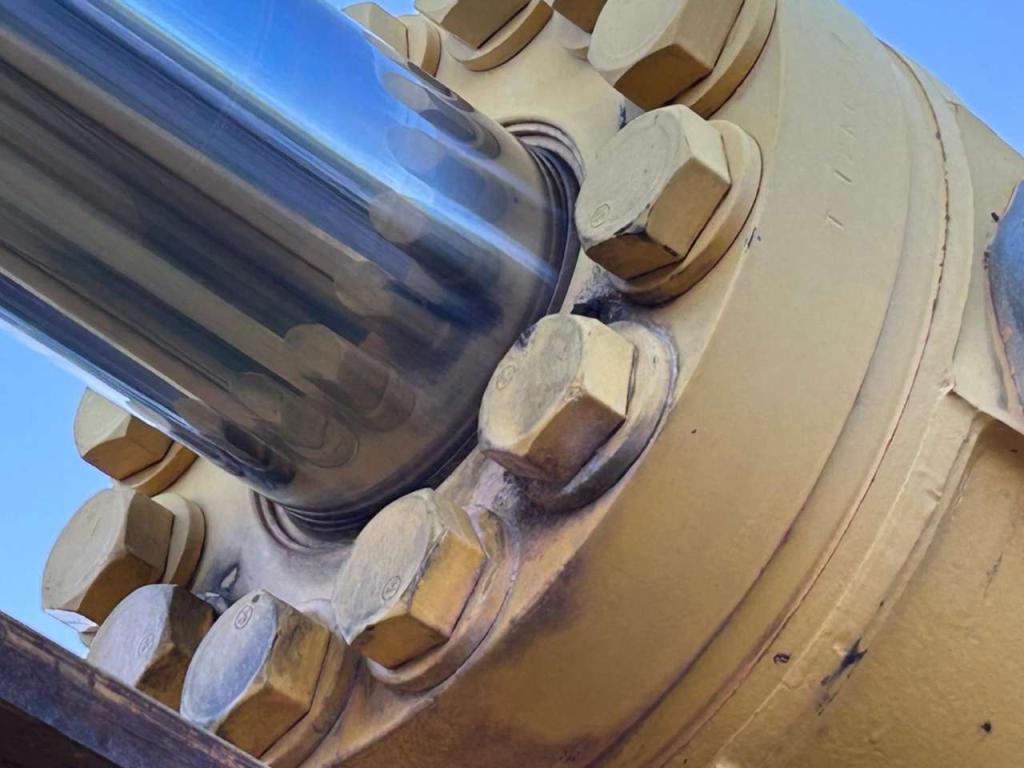 Komatsu WA 600 Photo 16