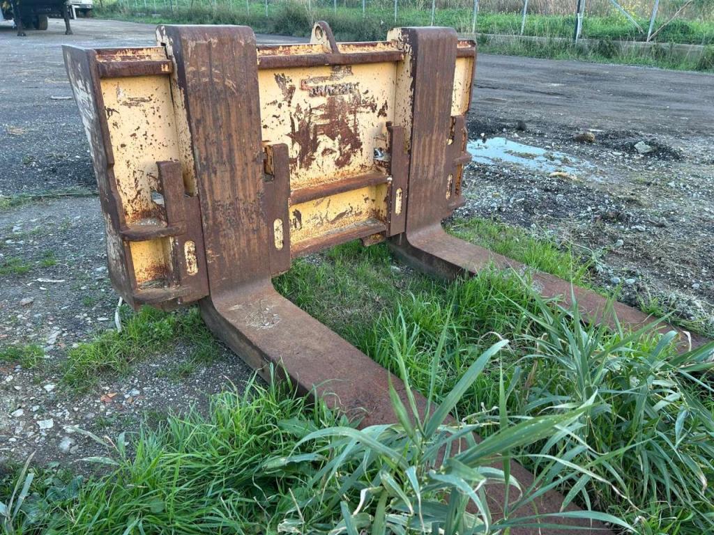 Komatsu WA 600 Photo 8