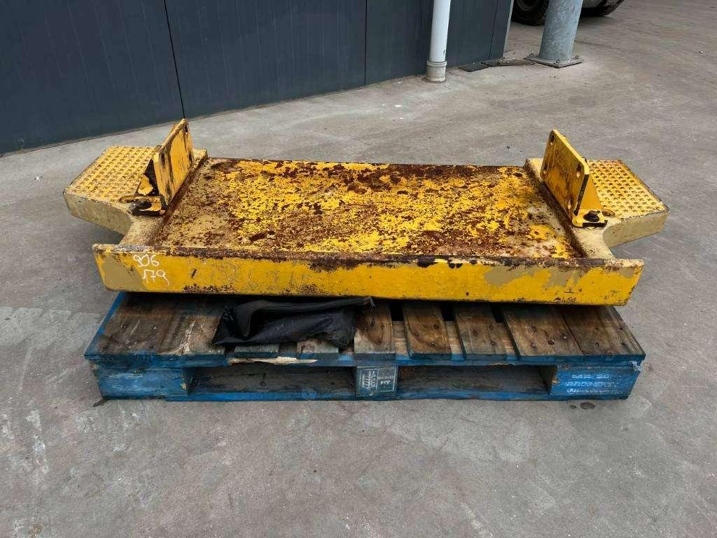 Volvo L110E / L110F / L120E / L120F Photo 2