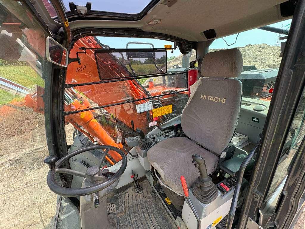 Hitachi ZX140W-6 (3 Pieces available) Photo 8
