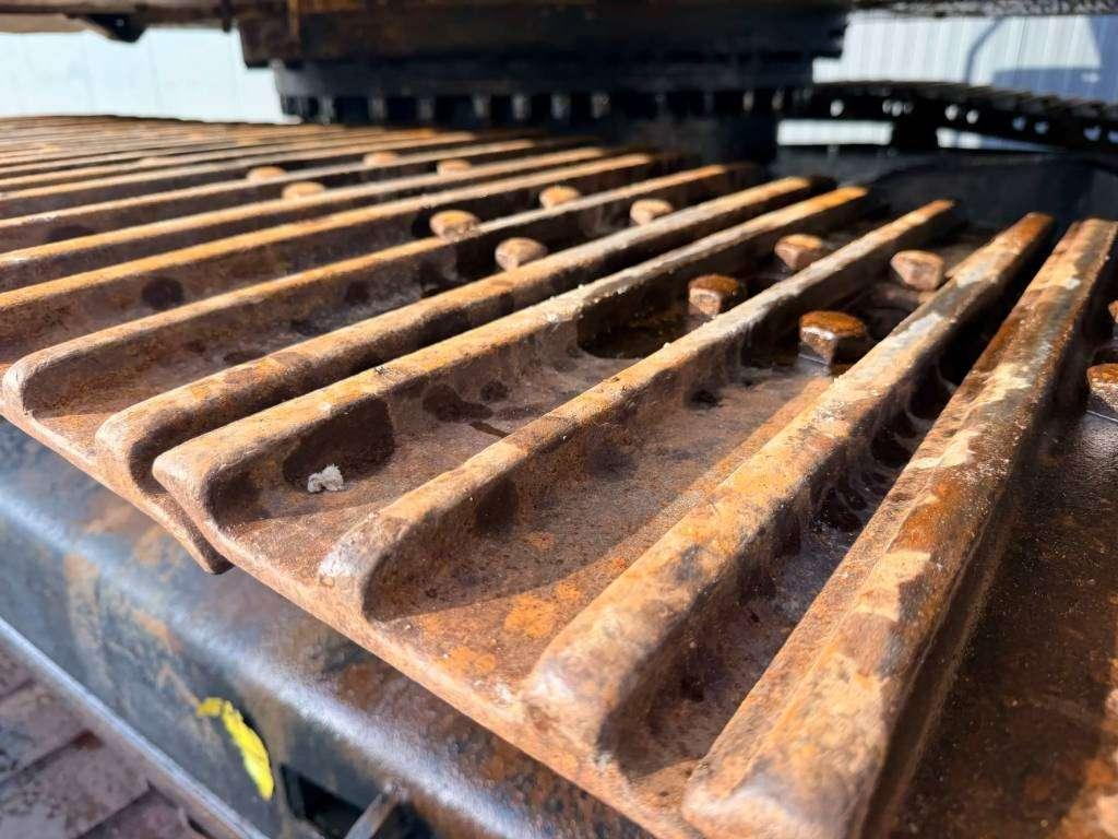 Caterpillar 320E L Photo 25
