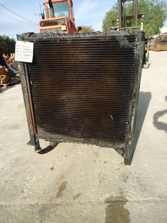 Refroidisseur d'huile hydraulique pour Fiat Hitachi EX215 Photo 1