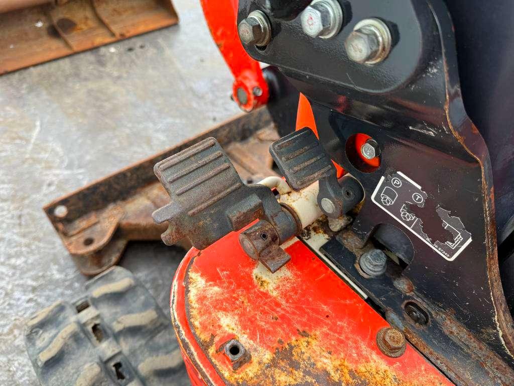 Kubota U10-3 - Hydr. Undercarriage / Hammer Lines Photo 10