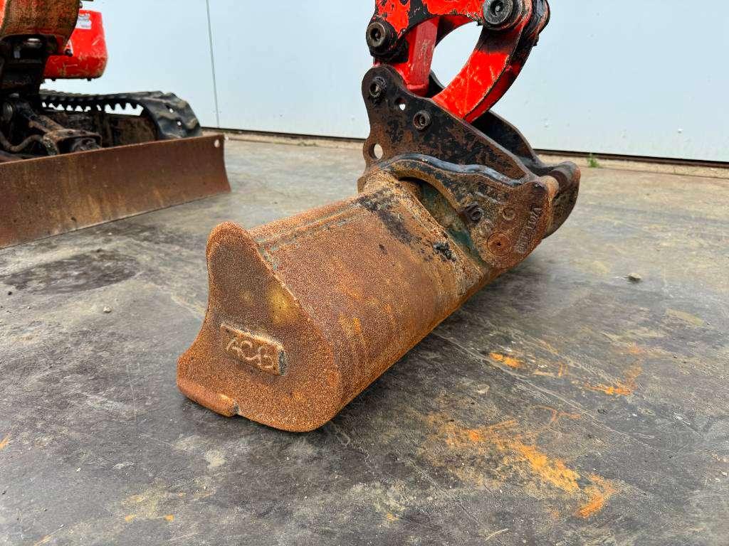 Kubota U10-3 - Hydr. Undercarriage / Hammer Lines Photo 16