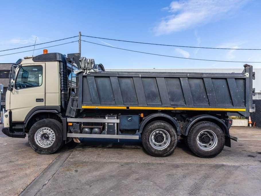 Volvo FMX 460 - TIPPER / TRACTOR Photo 2