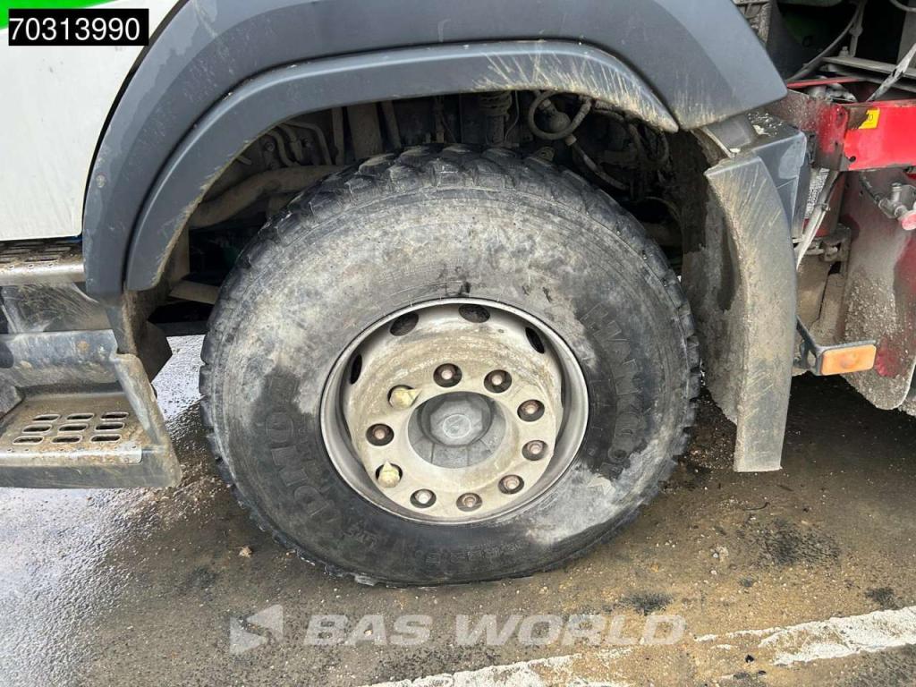 Volvo FMX 500 10X4 Photo 13