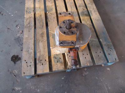 Pompe hydraulique pour Fiat FL6 en vente par OLM 90 Srl