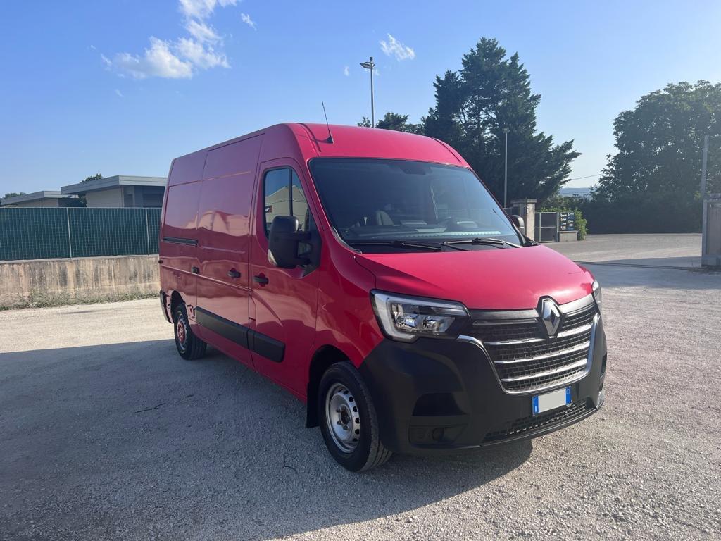 Renault Master Photo 1