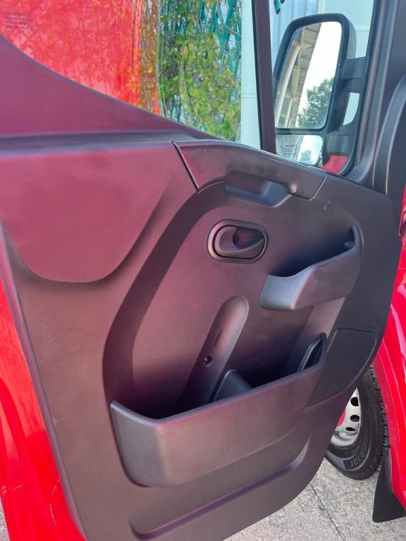 Renault Master Photo 10