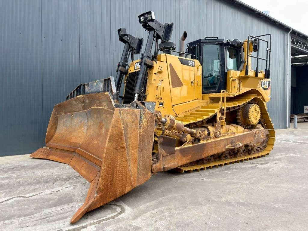 Caterpillar D8T - CE Photo 1