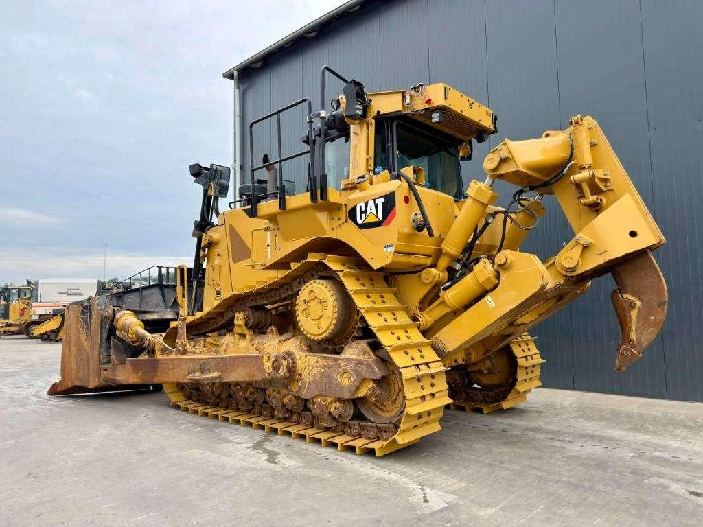 Caterpillar D8T - CE Photo 2