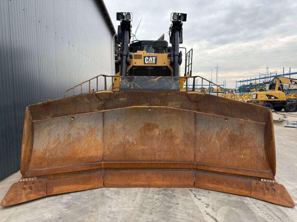 Caterpillar D8T - CE Photo 8