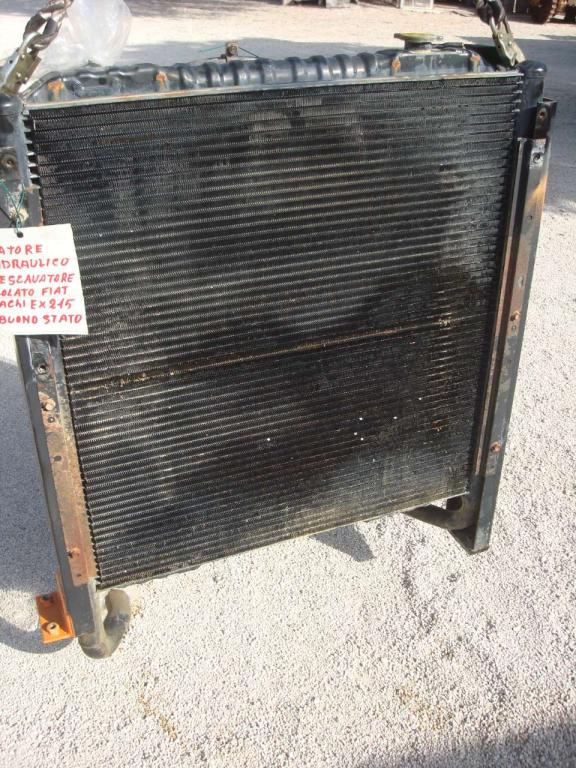 Refroidisseur d'huile hydraulique pour Fiat Hitachi EX 215 Photo 5
