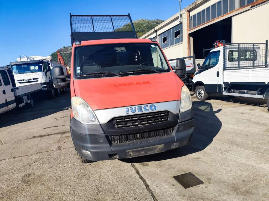Iveco DAILY 35C13 Photo 7