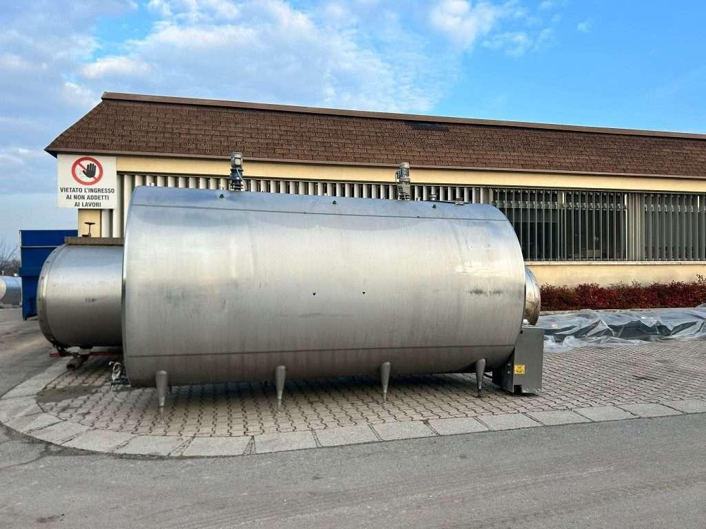 CISTERNA NON SCARRABILE USATA IN ACCIAIO INOX Photo 3
