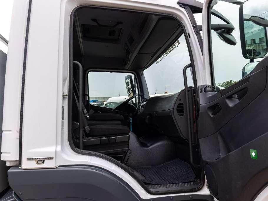 Mercedes-Benz ATEGO 1624 L + HIAB Photo 15