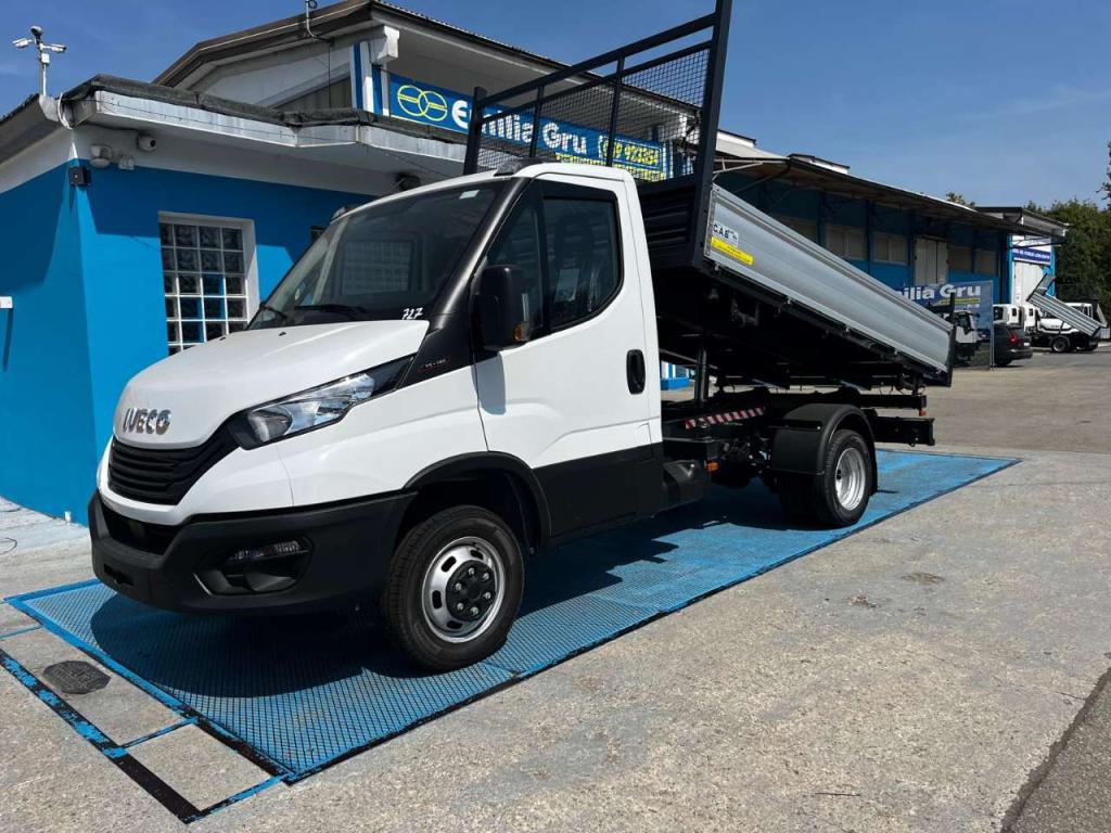 Iveco Daily 35-160 concassone ribaltabile trilaterale Photo 1