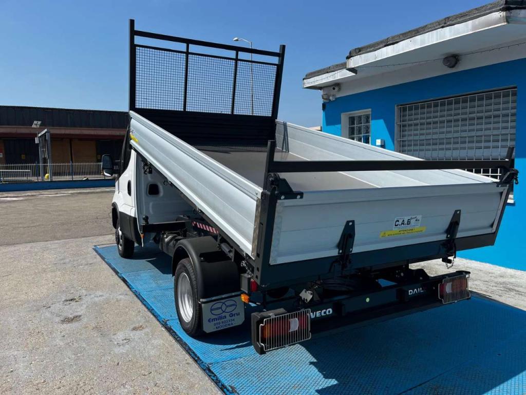 Iveco Daily 35-160 concassone ribaltabile trilaterale Photo 6