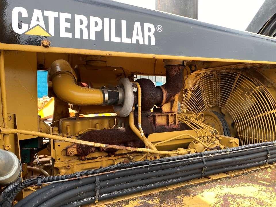 Caterpillar D6D Photo 17