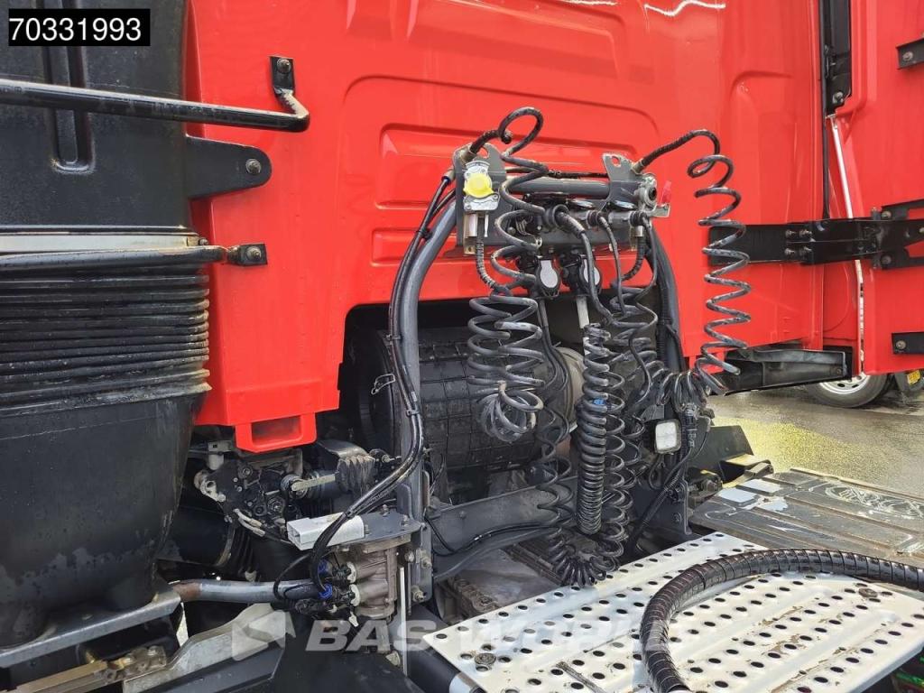 Renault T 460 4X2 Hydraulik SleeperCab Photo 10
