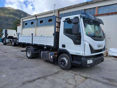 Iveco EUROCARGO 75-210 en vente par Procida Macchine S.r.l.