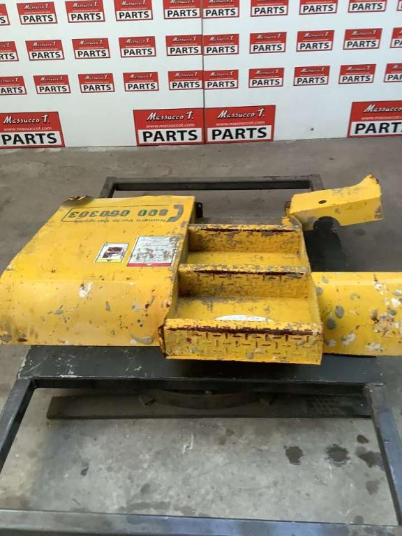 Capot et panneau de carrosserie pour Haulotte H15 SDX Photo 8