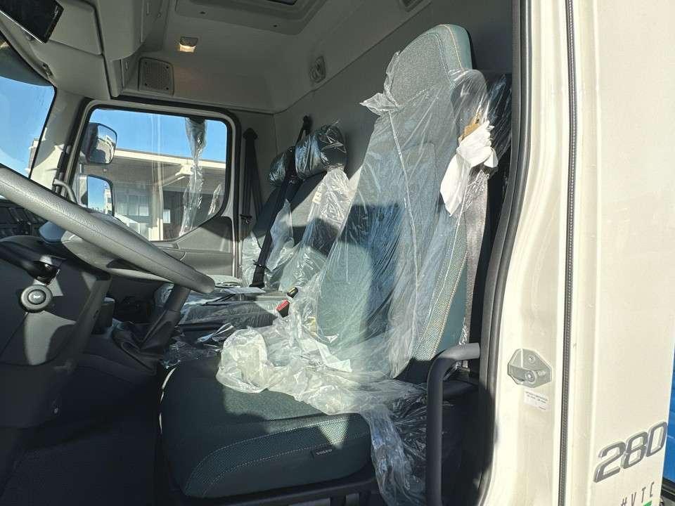 Volvo FL280 4x4 Photo 12