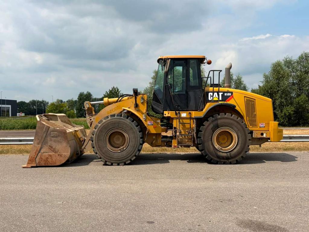 Caterpillar 950H Photo 1