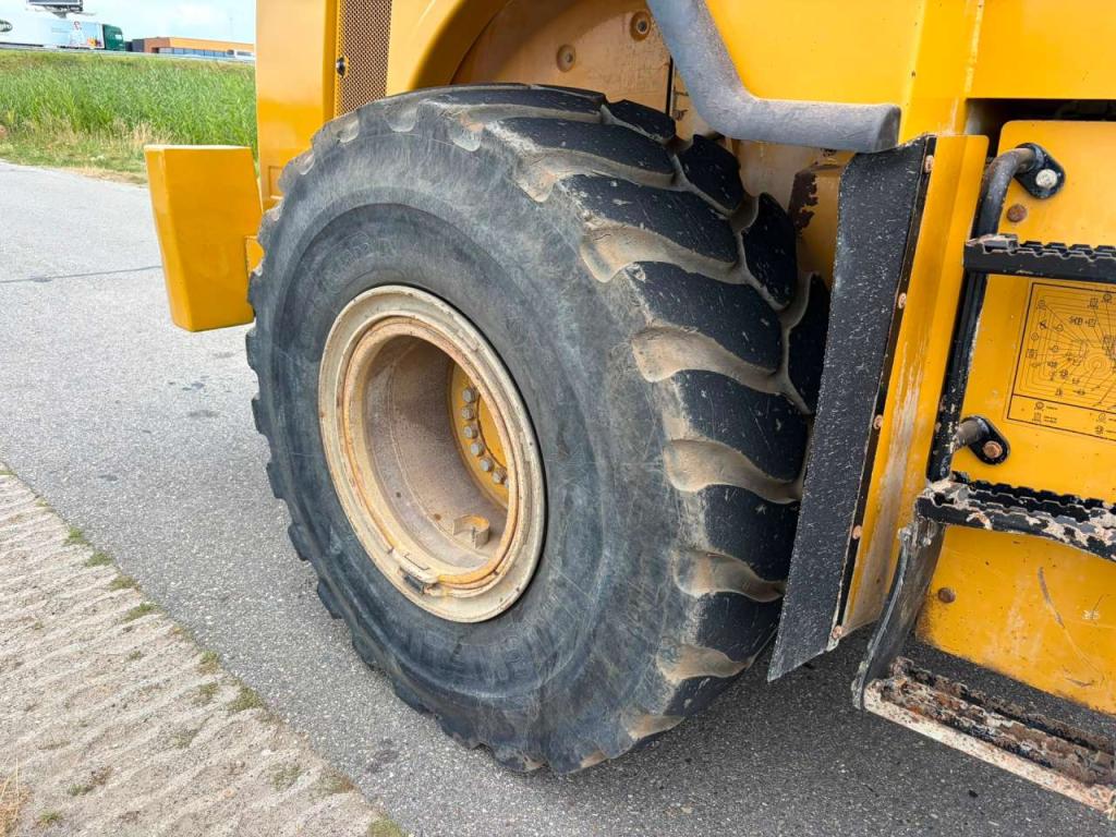 Caterpillar 950H Photo 13