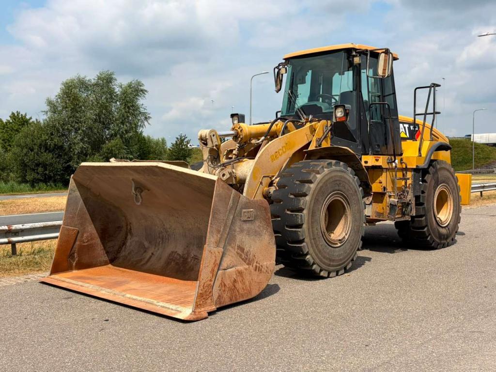 Caterpillar 950H Photo 2