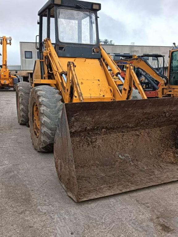 JCB 410E Photo 3