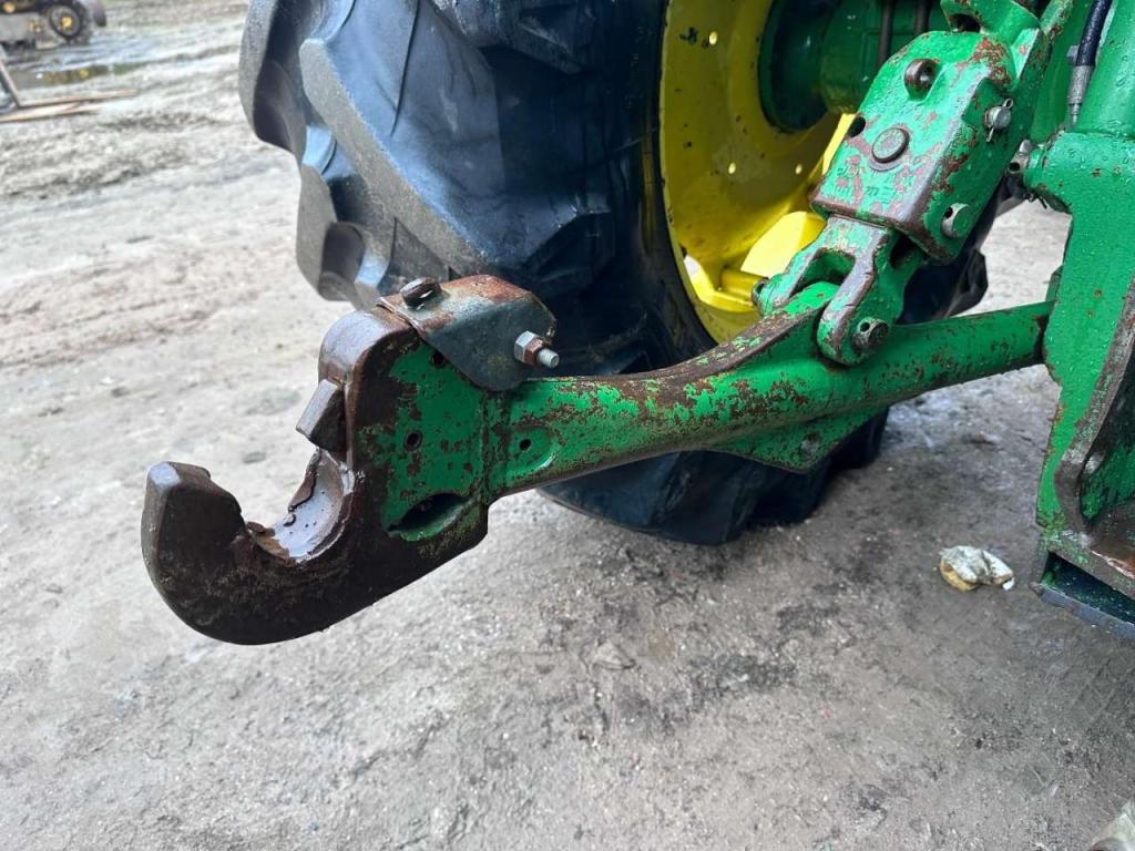 John Deere 3650 AIRCON // Front linkage Photo 22