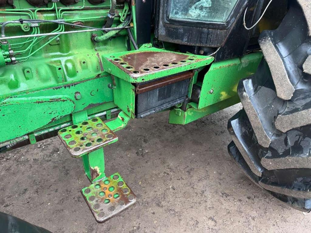 John Deere 3650 AIRCON // Front linkage Photo 28