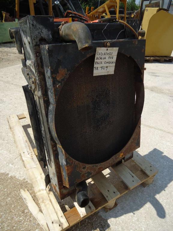 Radiateur eau pour Fiat Allis FL9 Photo 3
