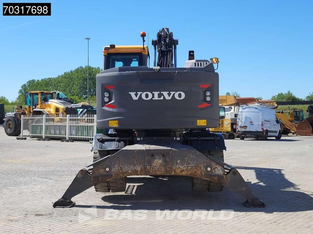Volvo EWR150 E Outriggers + Blade Photo 6