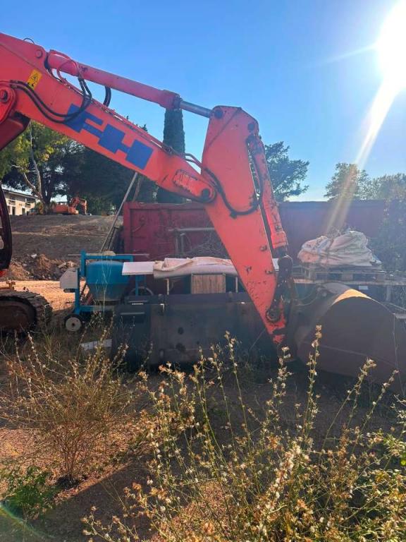 Fiat Hitachi EX215 Photo 4