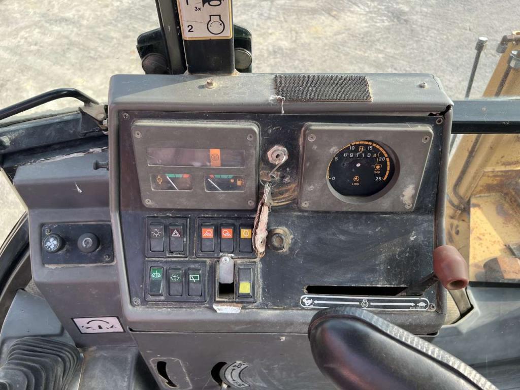 Ford 675D 4x4 Photo 8