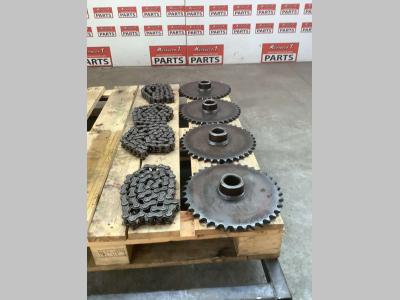 Corona più catena di traslazione pour Bobcat 753 en vente par Massucco T. Srl Area Ricambi