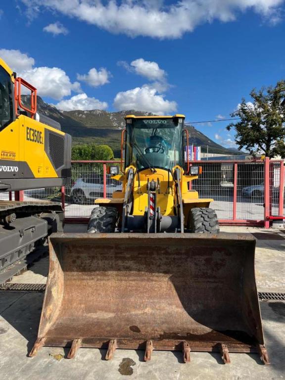 Volvo L35B Photo 1