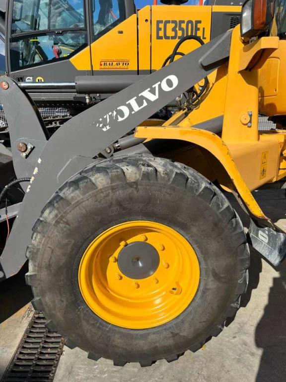 Volvo L35B Photo 8