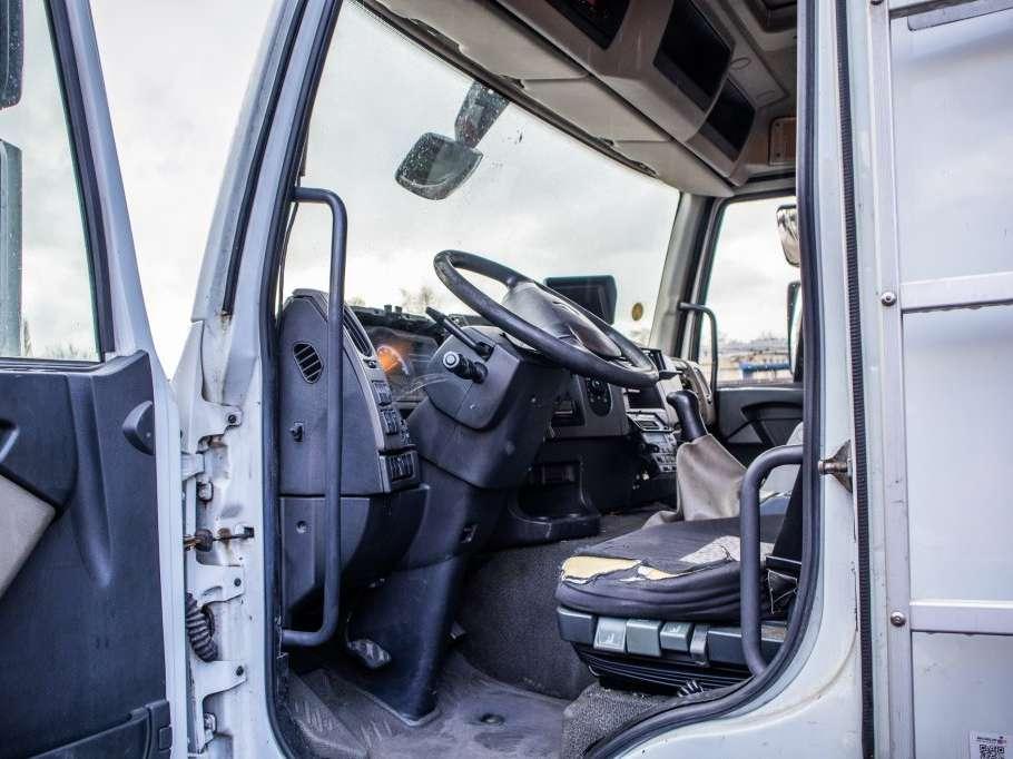Renault PREMIUM 310DXI+E5+CARRIER+ENGINE PROBLEM Photo 8