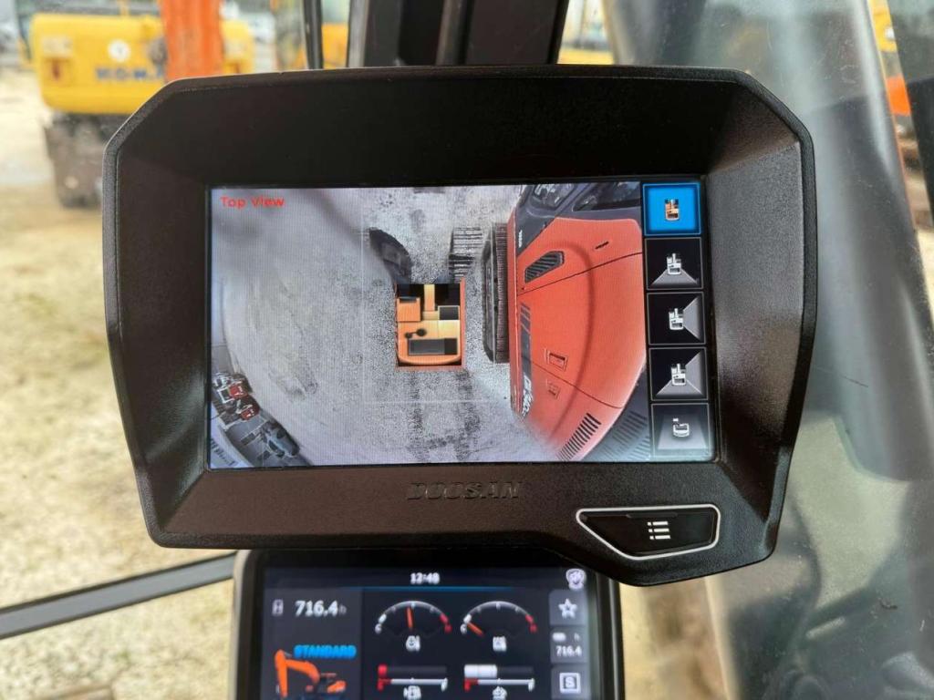 Doosan DX300LC-7 Photo 9