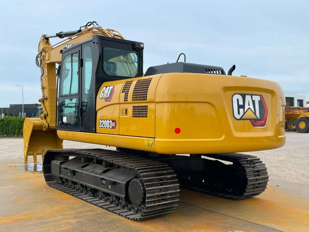 Caterpillar 320D3 GC Photo 3