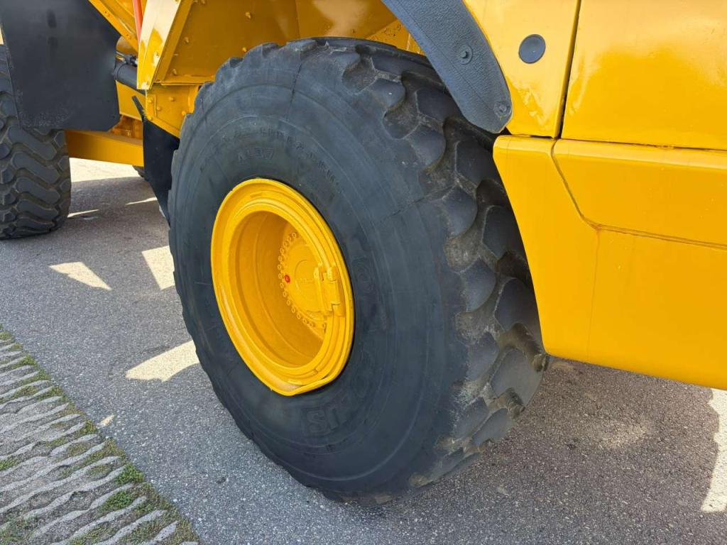 Volvo A25G Photo 13