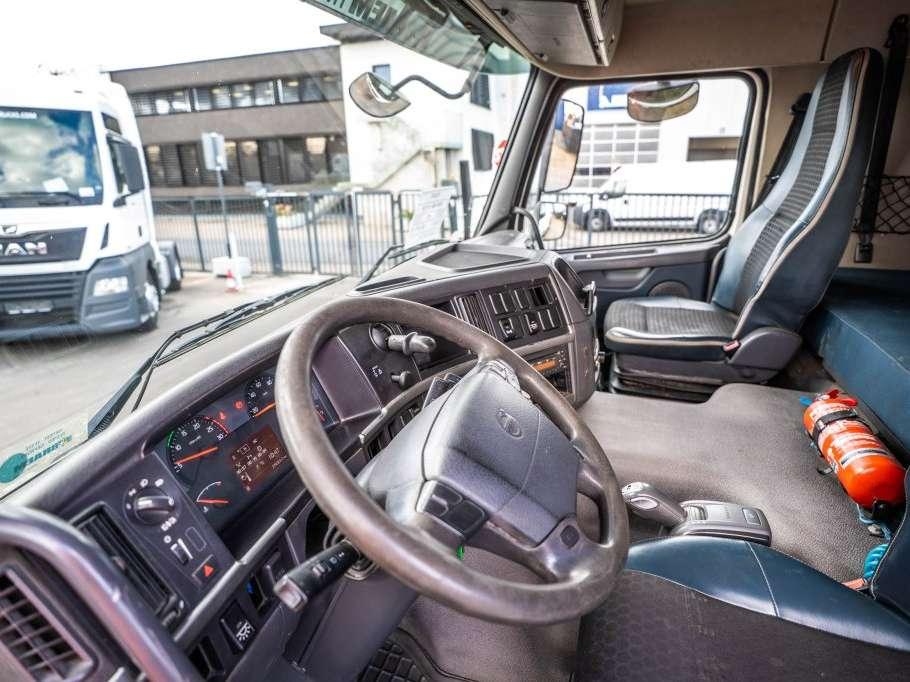 Volvo FMX 420+HYDR Photo 14